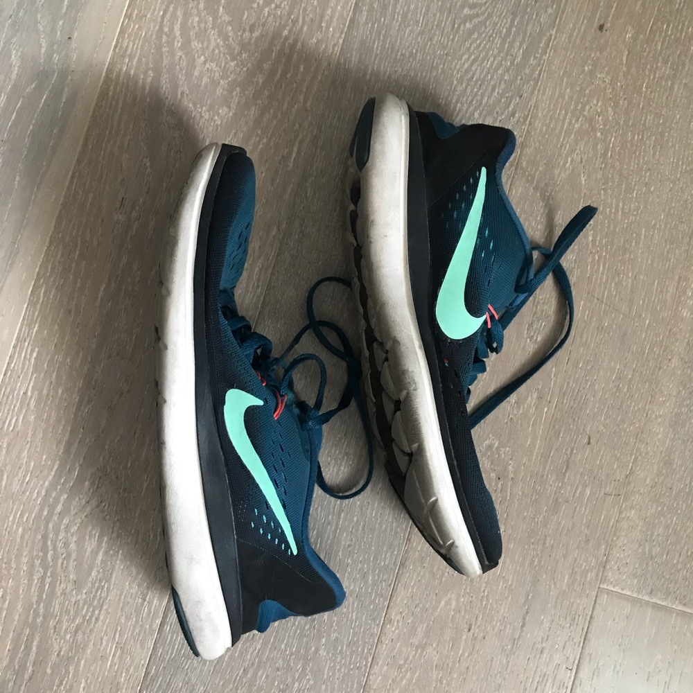Nike Flex 2017 Running Shoes